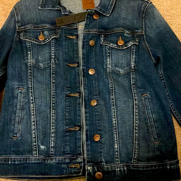 Joe’s vintage denim jacket, rare find get it today where it tomorrow😎 - Picture 3 of 8